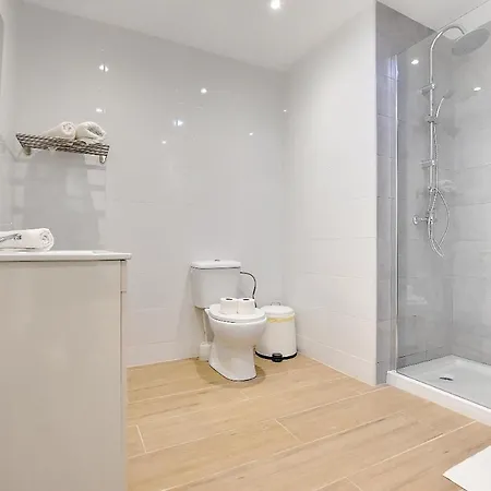 Perfect For Beach Lovers, Next To The Sailing Club