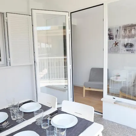 Perfect For Beach Lovers, Next To The Sailing Club Ель-Ареналь